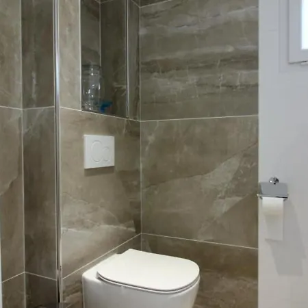 Saint-savin, 2 Pièces, 2 Personnes - Fr-1-440-327 *